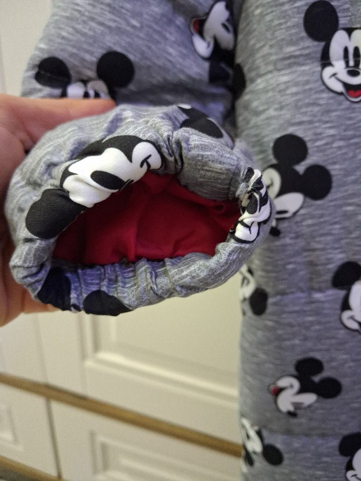 Gri Kapüşonlu Bebek Tulumu Mickey Desenli - Görsel 4