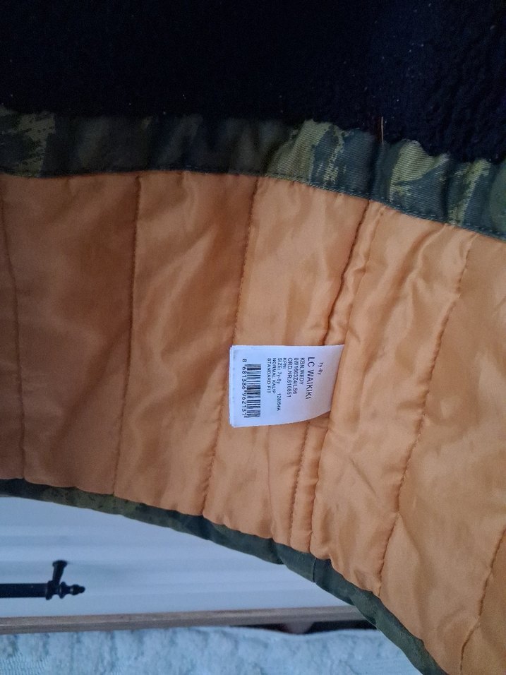 Erkek Çocuk Kamuflaj Desenli Düğmeli Mont - Görsel 5