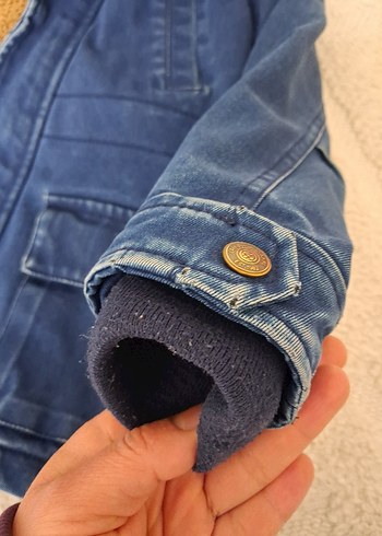 Düğmeli Kapüşonlu Erkek Çocuk Kot mont - Görsel 7