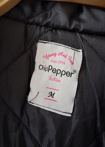 Kadın Siyah Kapüşonlu Fermuarlı Mont - Görsel 4