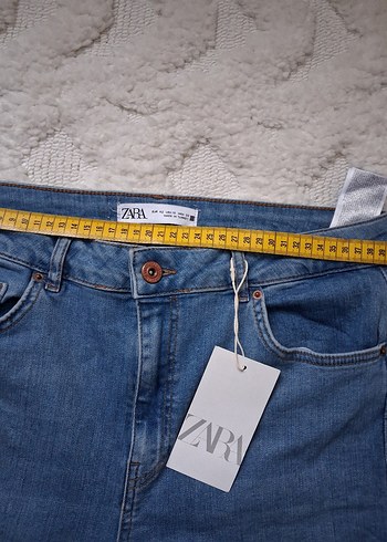 zara orjinal Düğmeli Bol Kesim Kadın Mavi Denim Jean - Görsel 4