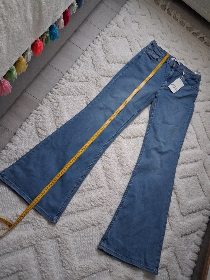 zara orjinal Düğmeli Bol Kesim Kadın Mavi Denim Jean - Görsel 3