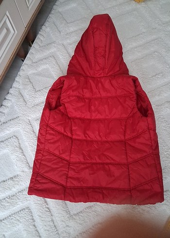 Kırmızı Kapüşonlu Fermuarlı Kadın Yelek - Görsel 10