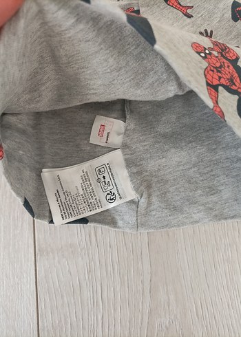 H&M Örme Gri Örümcek Adam Desenli Erkek Bere