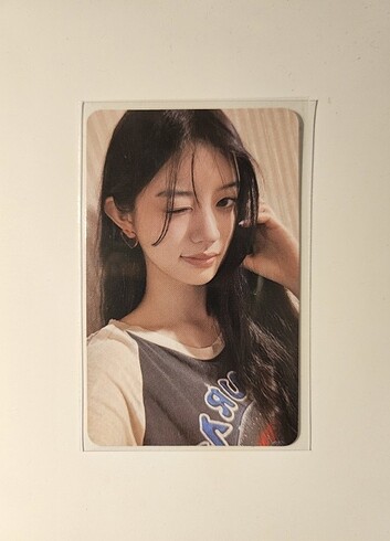 Minju super real me photocard 
