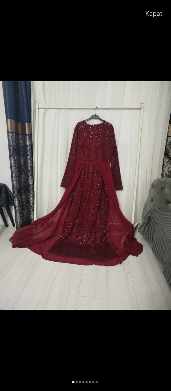 Bordo Uzun Kollu Parlak Abiye Elbise - Görsel 4