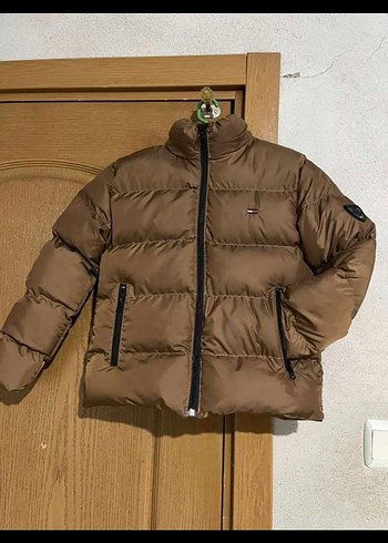Tommy Hilfiger 9 Yaş