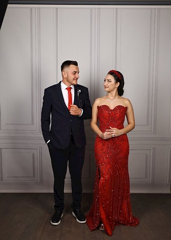 Kırmızı Straplez İşlemeli Uzun Abiye Elbise - Görsel 7