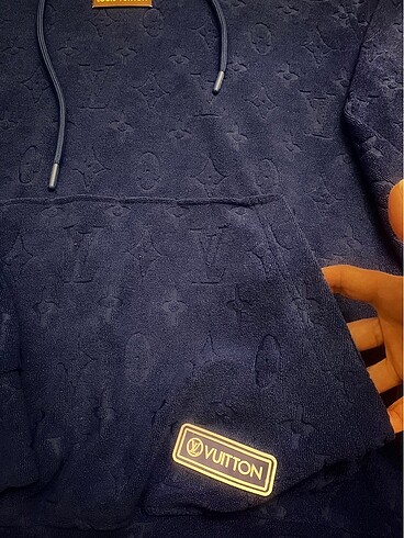 m Beden Louis vuitton Sweatshirt
