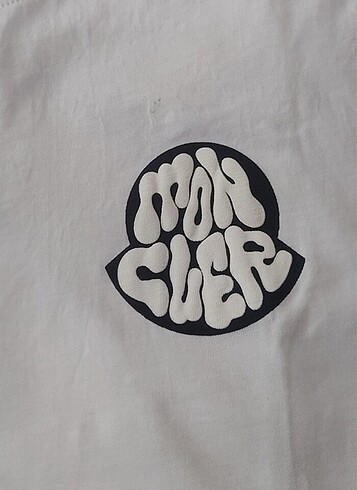 m Beden MONCLER tişört