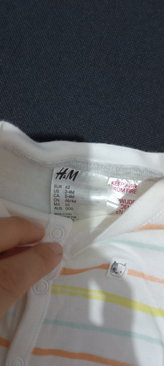 H&Mi Uzun Kollu Beyaz Çizgili Bebek Tulum - Görsel 3