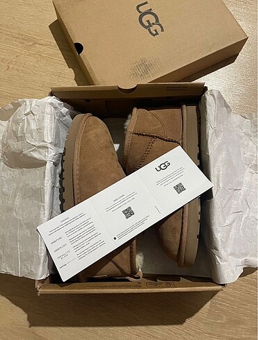 Ugg UGG Classic Ultra Mini Chestnut