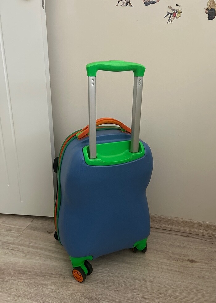 Tekerlekli çek çek bavul - Görsel 4