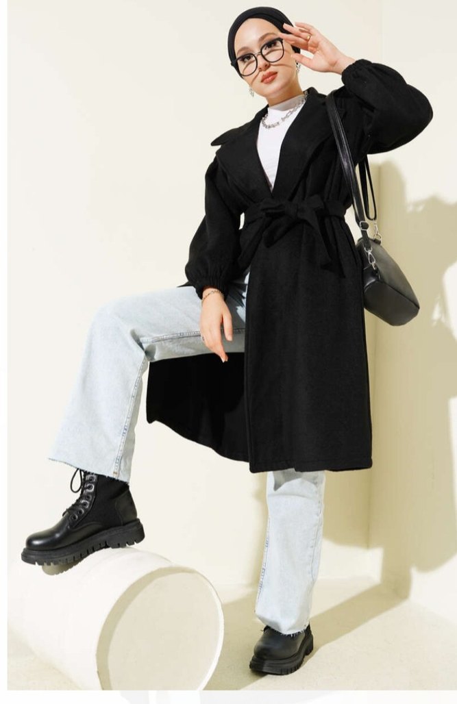 Siyah Kuşaklı Kadın Uzun Kaban - Görsel 2