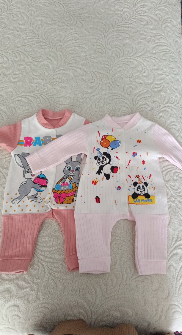 Renkli Baskılı Örgü Kız Bebek Tulum - Görsel 2