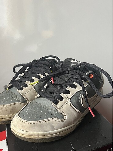 Nike Nike dunk low SB model orijinal
