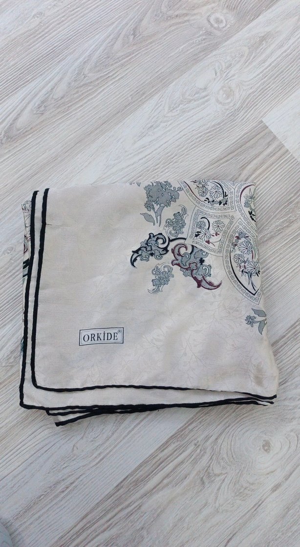 Orkide Desenli Beyaz Gri Kadın Fular - Görsel 2