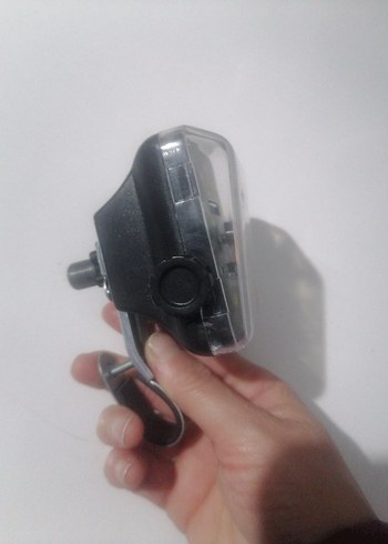 Gri Hız Göstergesi ve Kilometre Sayacı - Görsel 3