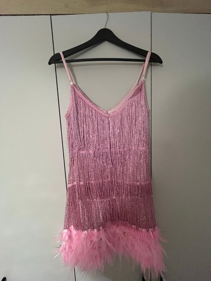 Püsküllü Straplez Mini Pembe Kokteyl Elbisesi - Görsel 3