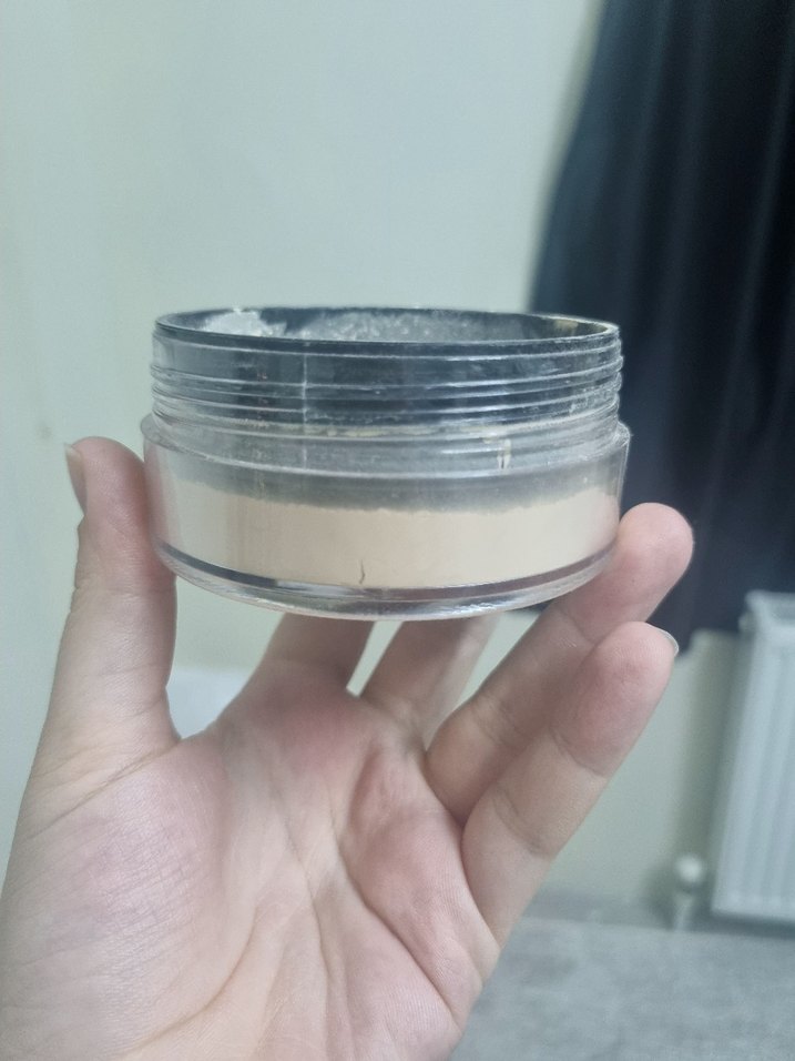 Wet n Wild Loose Banana Pudra - Görsel 4