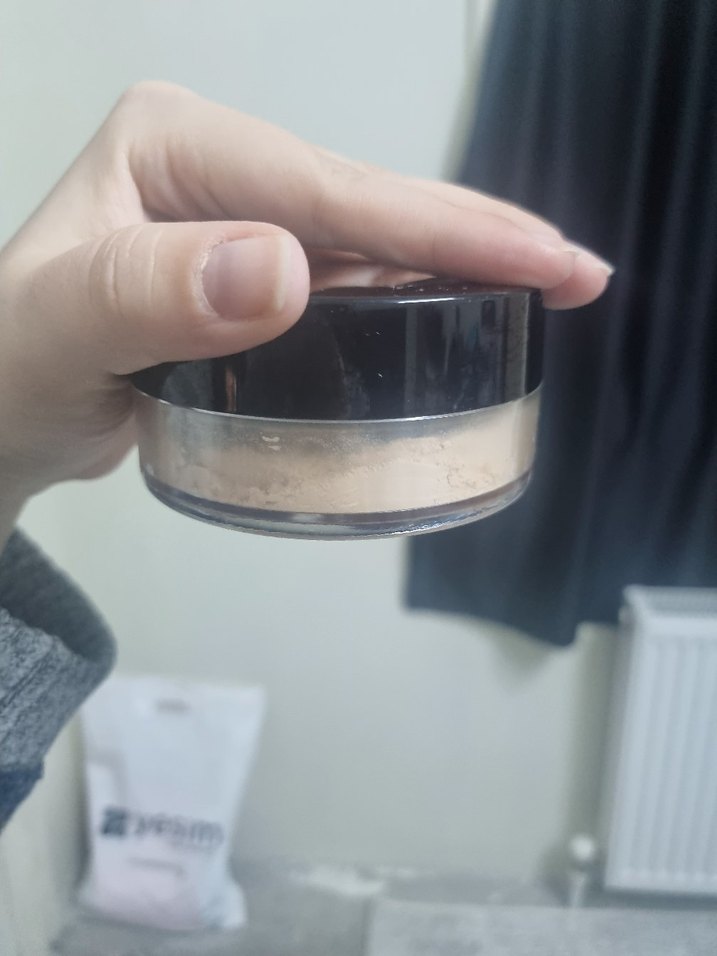 Wet n Wild Loose Banana Pudra - Görsel 3