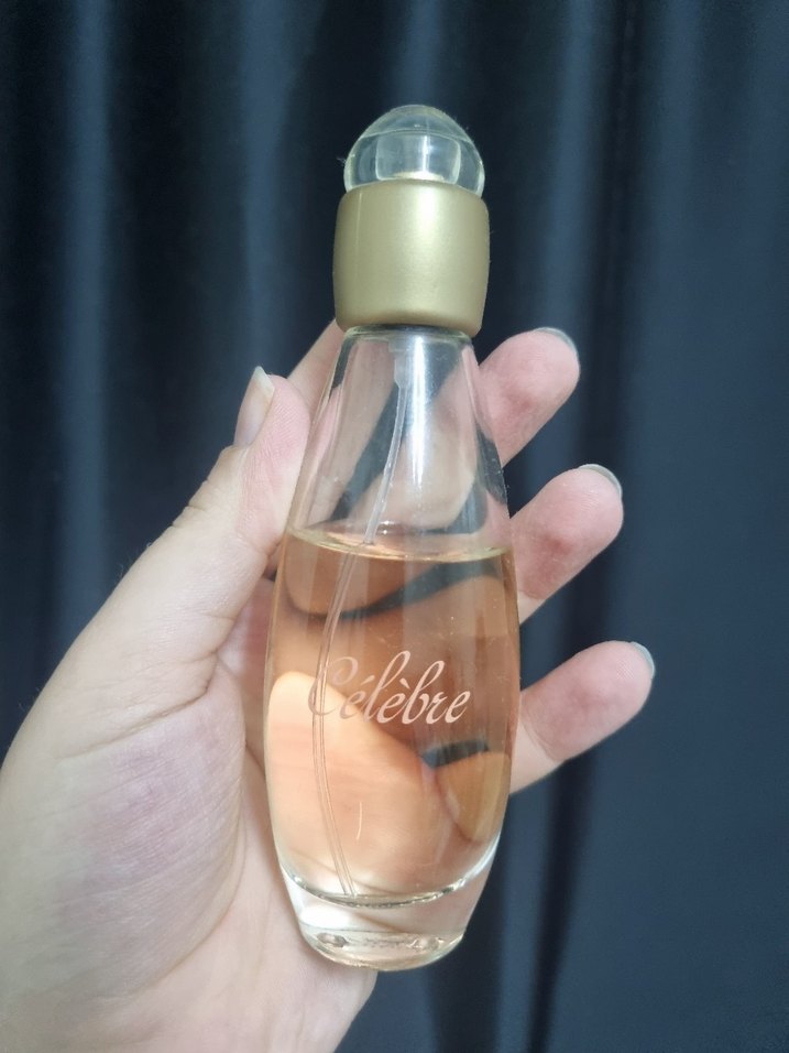 Celebre Kadın Parfümü - Görsel 2