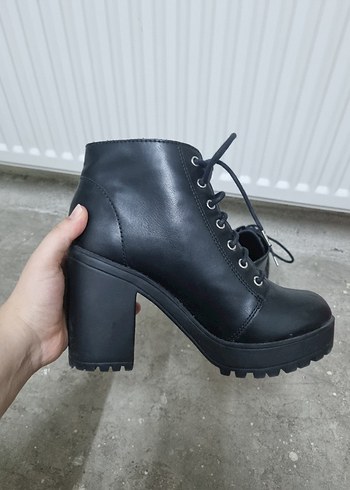 38 Beden siyah Renk Siyah Goth Tarzı Kadın Botları