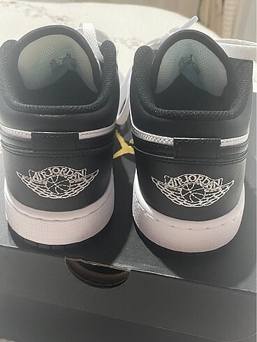 36,5 Beden Nike jordan low