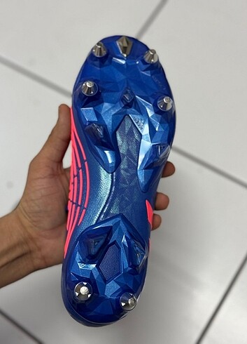 41 Beden Adidas Predator Elite 