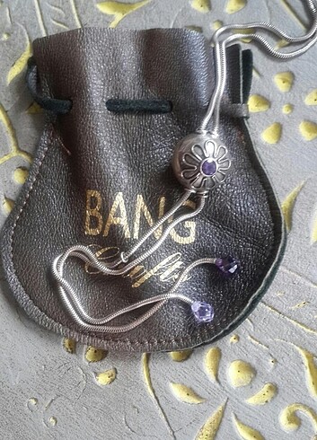 Swarovski taşlı asansörlü kolye