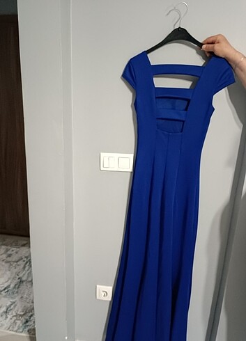 s Beden Saks rengi balık model abiye