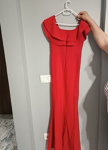 s Beden kırmızı Renk kırmızı abiye