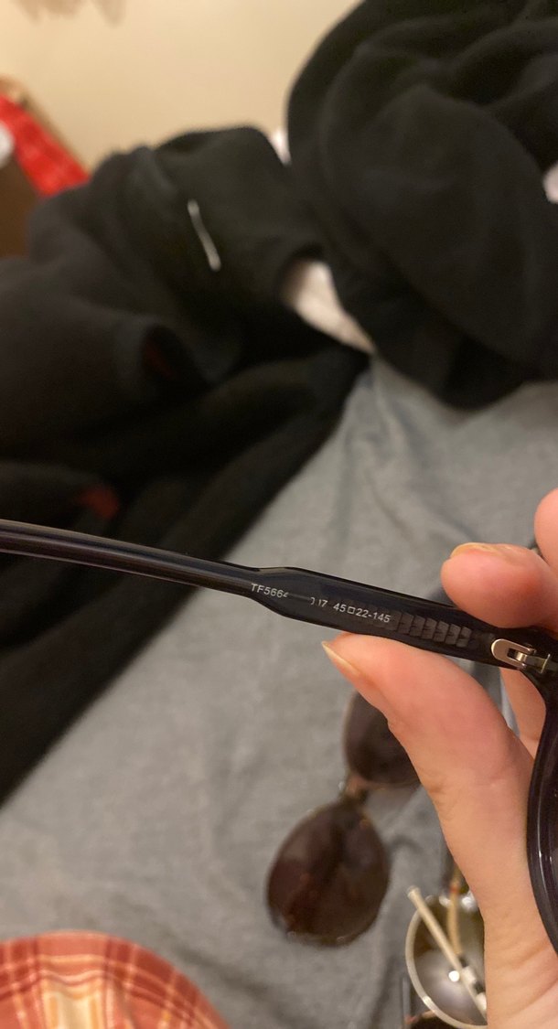 Tom Ford Gri Kadın Gözlüğü Velcro Detaylı orj - Görsel 3