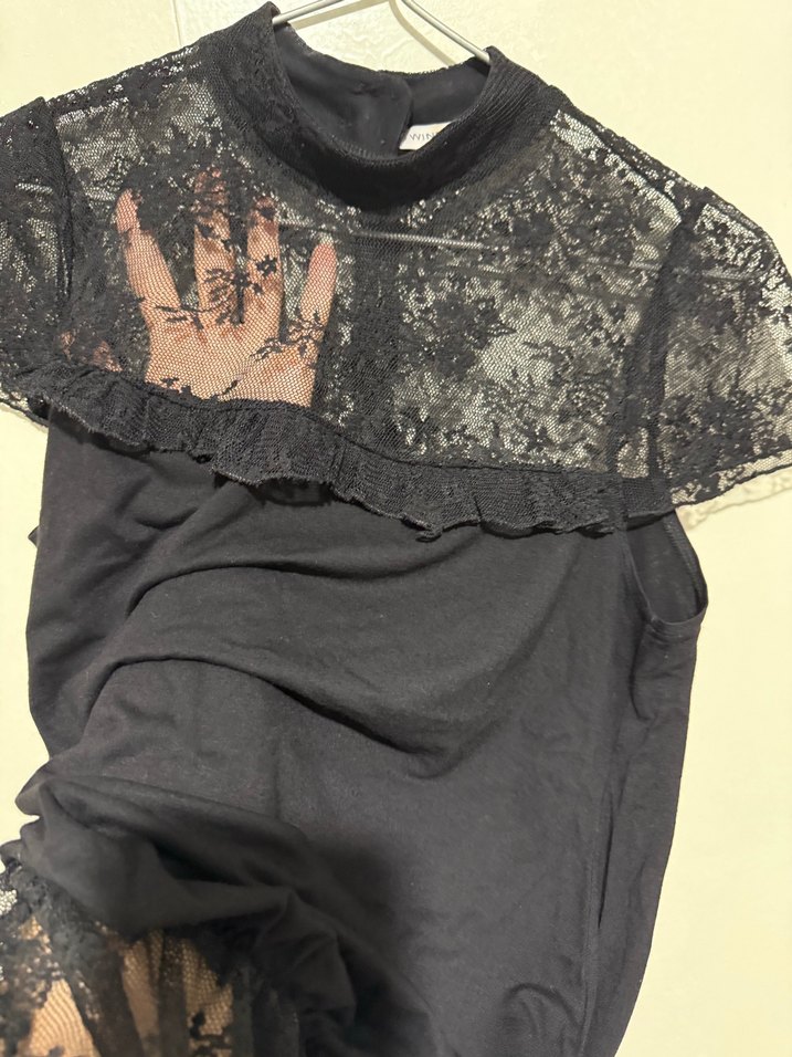 Dantel ,tül detaylı Siyah dik yaka Kadın Bluz - Görsel 2