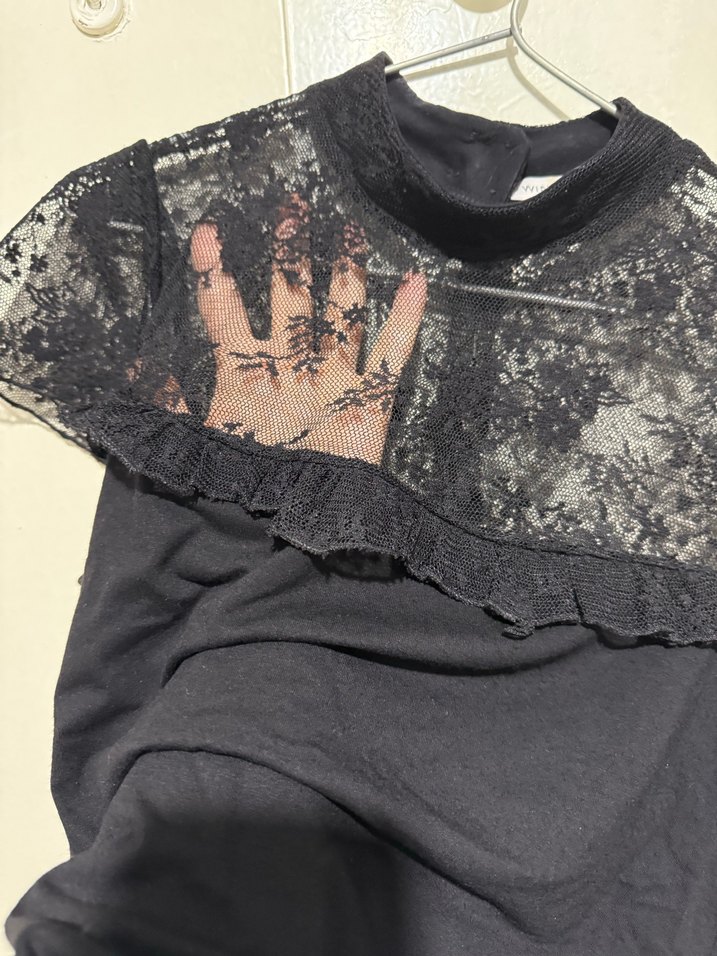 Dantel ,tül detaylı Siyah dik yaka Kadın Bluz - Görsel 4