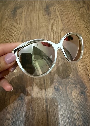 Dior orijinal aynalı beyaz güneş gözlüğü - Görsel 9