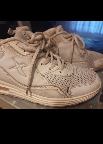 Beyaz Bağcıklı Kadın Spor Ayakkabı - Görsel 4