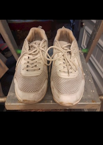 Beyaz Bağcıklı Kadın Spor Ayakkabı - Görsel 2