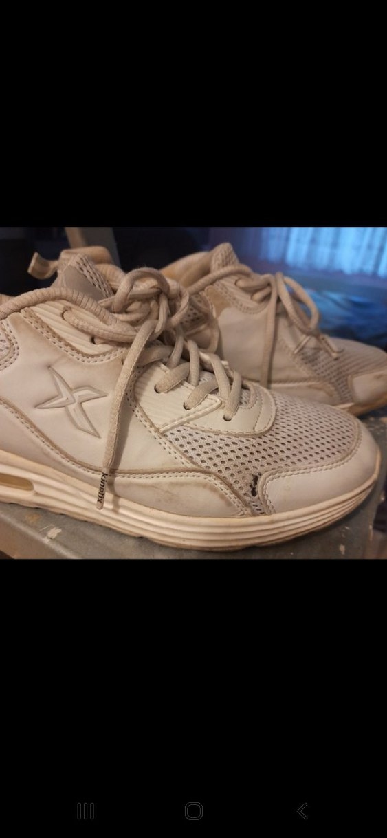 Beyaz Bağcıklı Kadın Spor Ayakkabı - Görsel 4