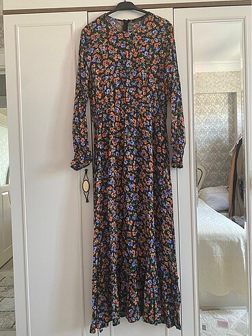 Trendyol & Milla Trendyol Modest çiçekli yazlık elbise