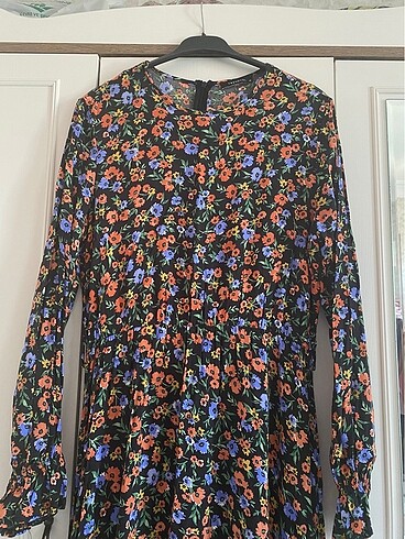 40 Beden Trendyol Modest çiçekli yazlık elbise