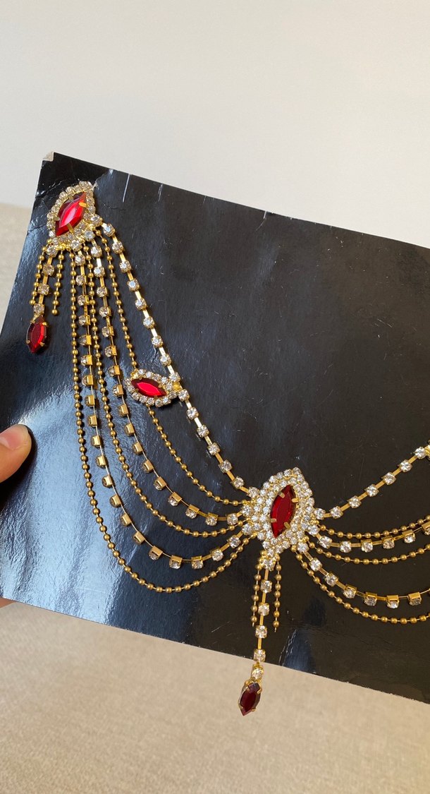 Altın Renkli Zincir Detaylı Kadın alın Zinciri - Görsel 2