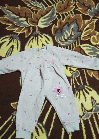 Gri Nakışlı Triko Bebek Kız Takımı - Görsel 2