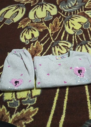 Gri Nakışlı Triko Bebek Kız Takımı - Görsel 4