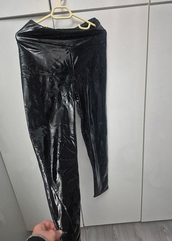 Parlak Siyah deri pantolon - Görsel 2