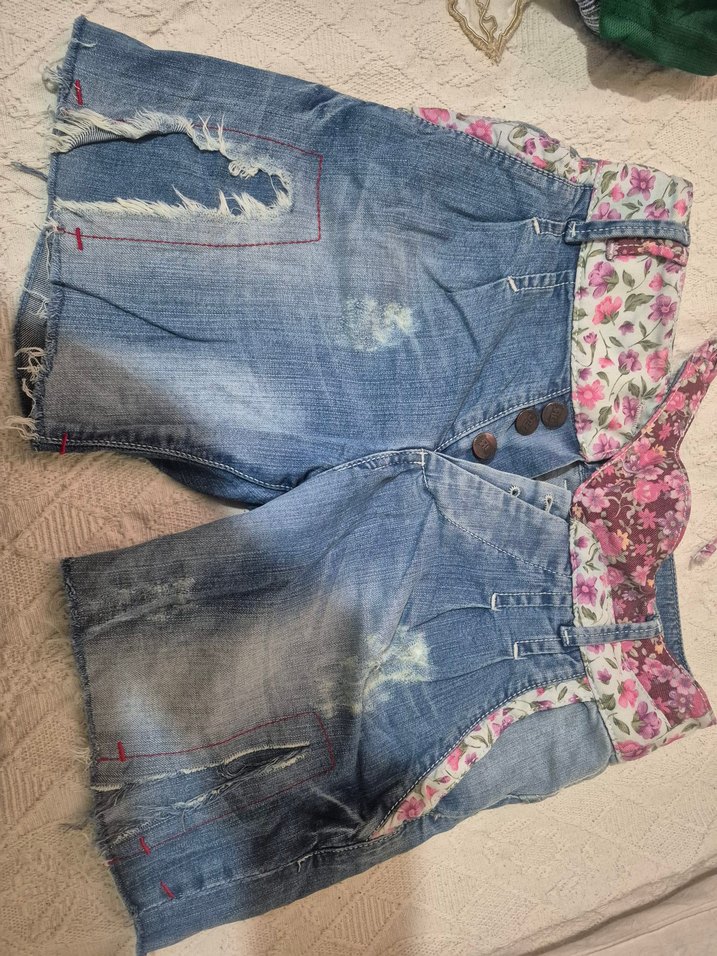 Kadın Pembe Bağlamalı Bol Kesim Denim Şort - Görsel 3