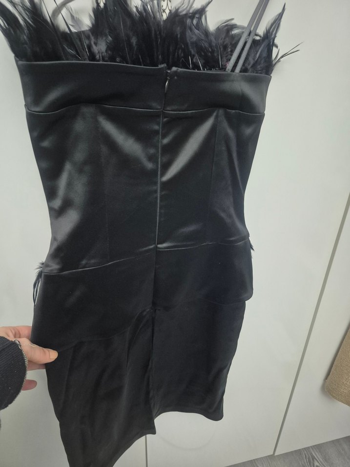 ENFES ORJİNAL DORİDORCA TÜYLÜ  Fermuarlı Siyah Gotik Midi Elbise - Görsel 5