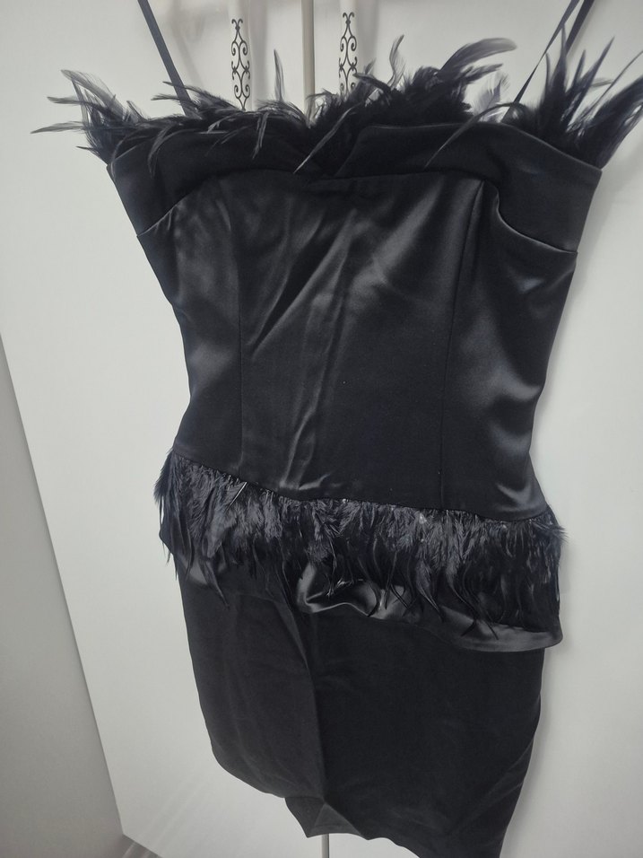 ENFES ORJİNAL DORİDORCA TÜYLÜ  Fermuarlı Siyah Gotik Midi Elbise - Görsel 2