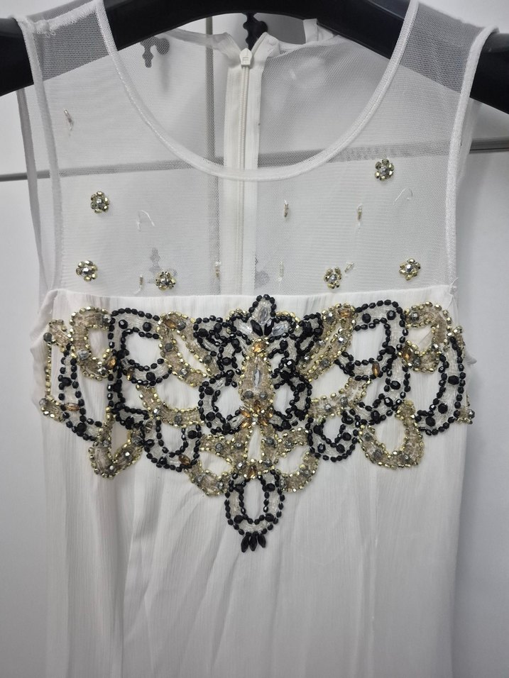 Boncuk İşlemeli Beyaz Uzun Abiye Elbise - Görsel 3