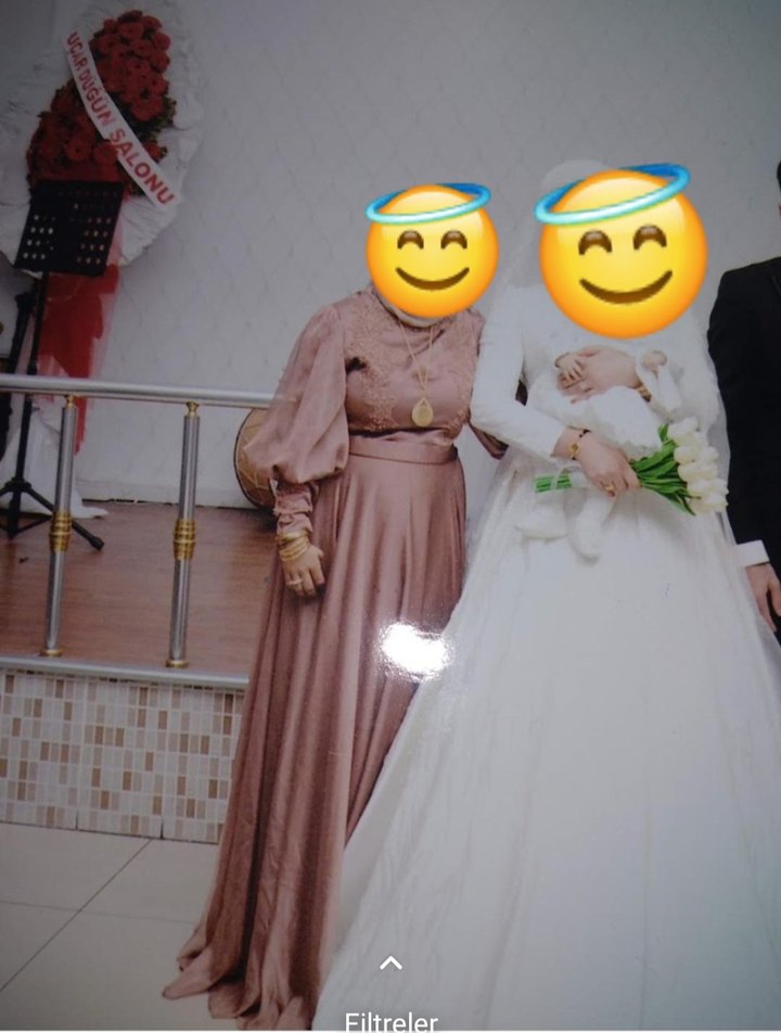 kol ve göğüs işlemeli Janjan tesettür abiye - Görsel 2